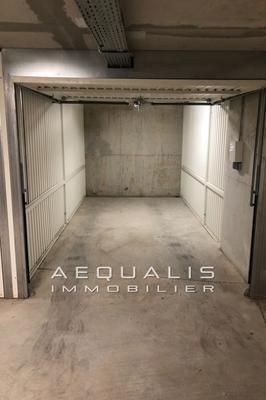 Parking / Garage - 13 m²