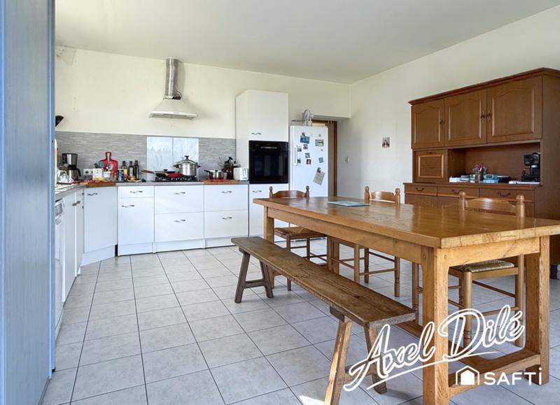 Maison - 146 m² - 5 pièces