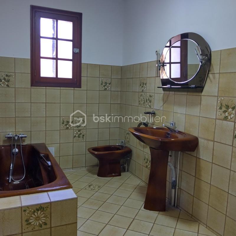 Maison - 130 m² - 4 pièces