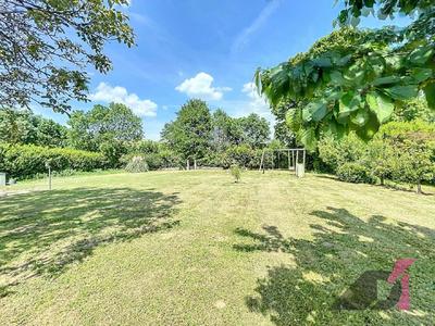 Maison - 210 m² - 5 pièces