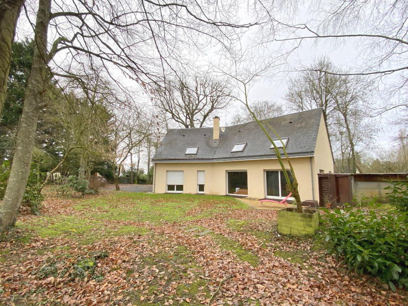 Maison - 260 m² - 8 pièces