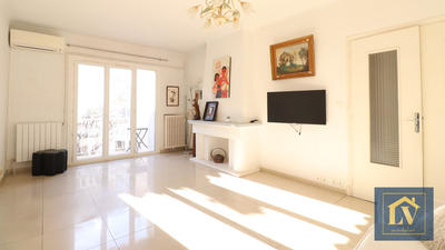 Appartement - 79 m² - 3 pièces