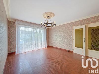 Maison - 97 m² - 5 pièces