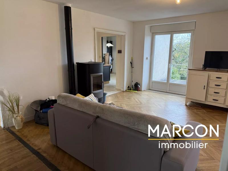Maison - 100 m² - 5 pièces