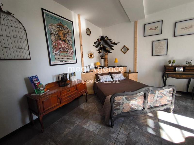 Maison ancienne - 192 m² - 7 pièces