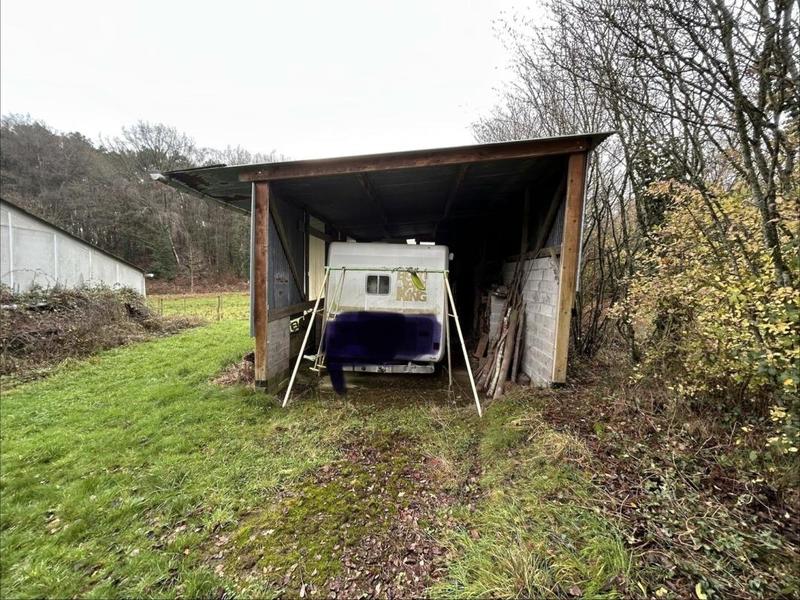 Immeuble - 81 m² - 3 pièces