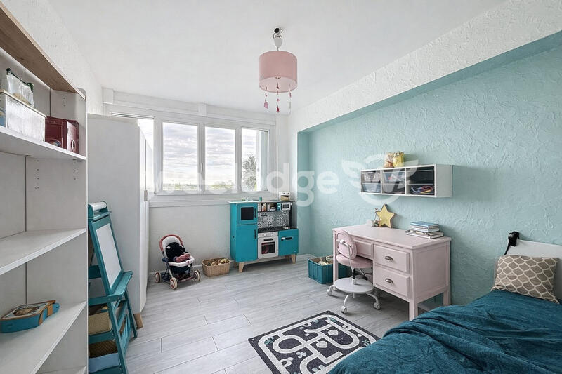 Appartement - 73 m² - 4 pièces