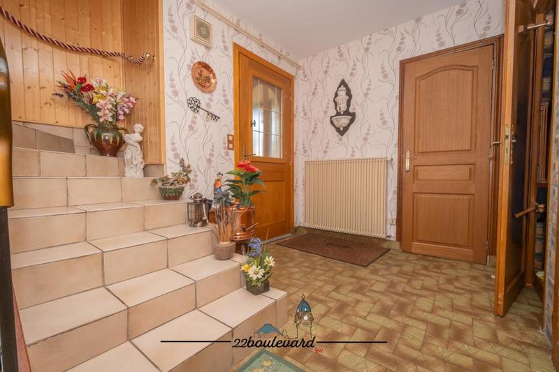 Pavillon - 130 m² - 6 pièces