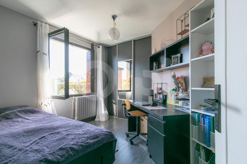 Maison - 92 m² - 4 pièces