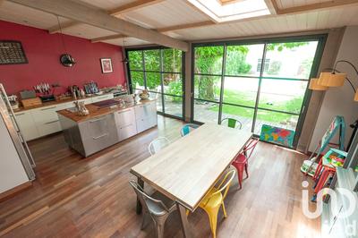 Maison de ville - 260 m² - 10 pièces