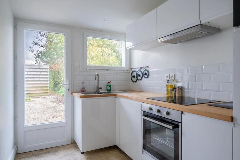 Maison - 90 m² - 5 pièces