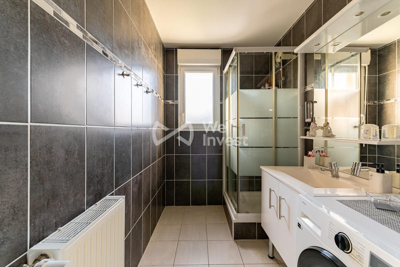 Maison - 122 m² - 6 pièces