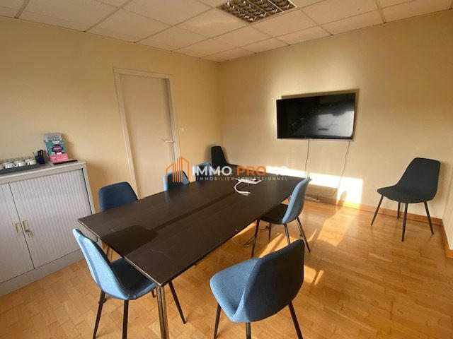 Bureau - 160 m² - 7 pièces