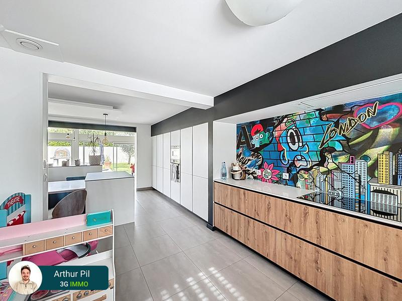 Maison - 160 m² - 6 pièces