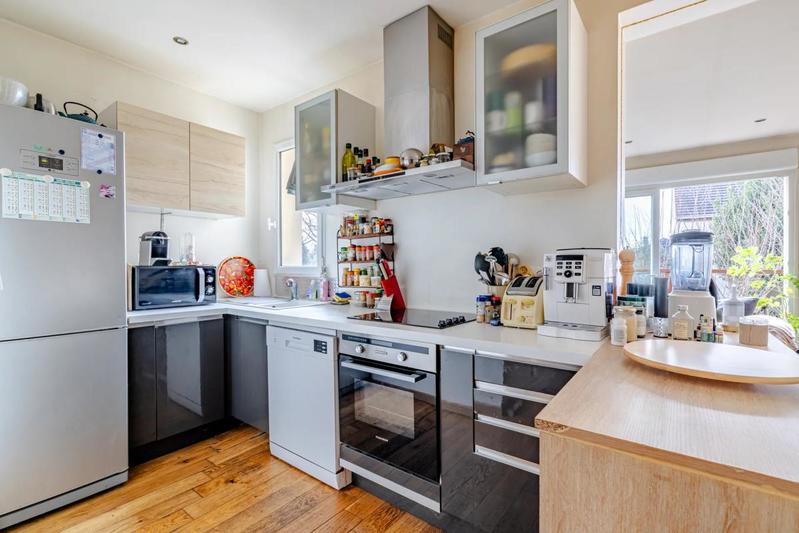 Maison - 145 m² - 5 pièces