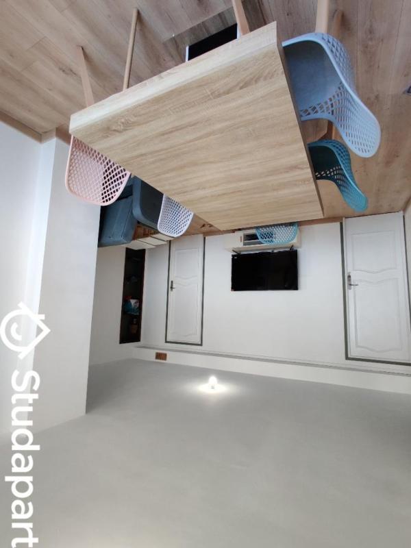 Chambre - 13 m² - 1 pièce