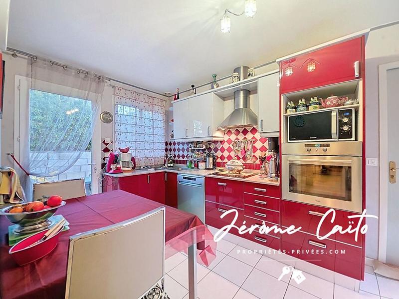 Maison - 103 m² - 4 pièces