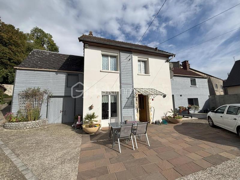 Maison - 140 m² - 7 pièces