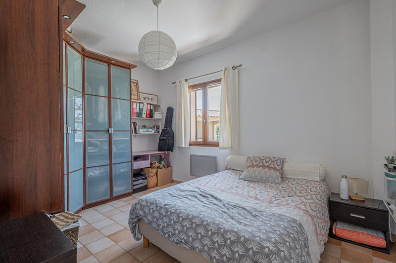 Maison - 181 m² - 8 pièces