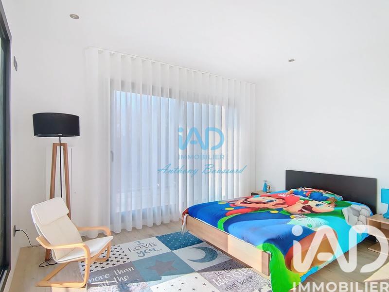 Maison de maîtres - 240 m² - 8 pièces