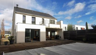 Maison - 130 m² - 7 pièces