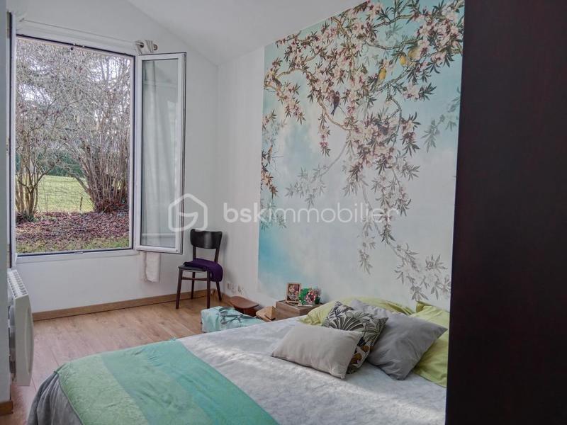 Maison traditionnelle - 136 m² - 5 pièces