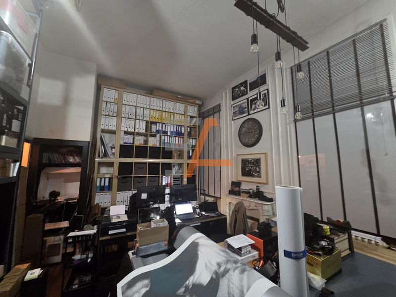 Local commercial - 65 m²