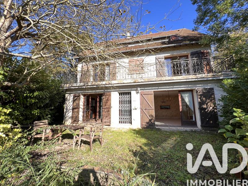 Maison - 160 m² - 7 pièces