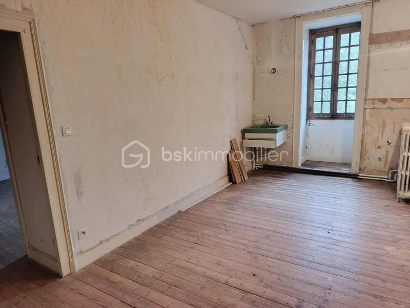 Demeure - 270 m² - 11 pièces