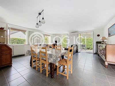 Maison - 106 m² - 4 pièces