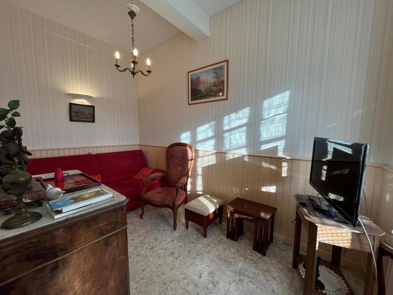 Maison - 102 m² - 4 pièces