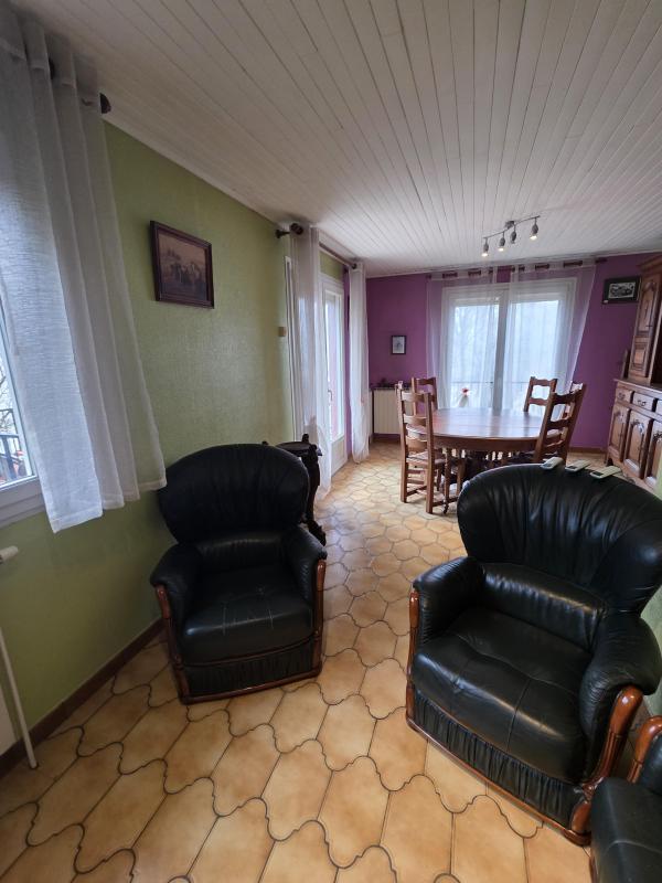 Maison - 91 m² - 5 pièces