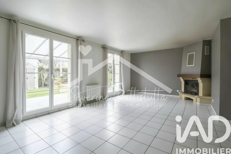 Maison - 121 m² - 7 pièces