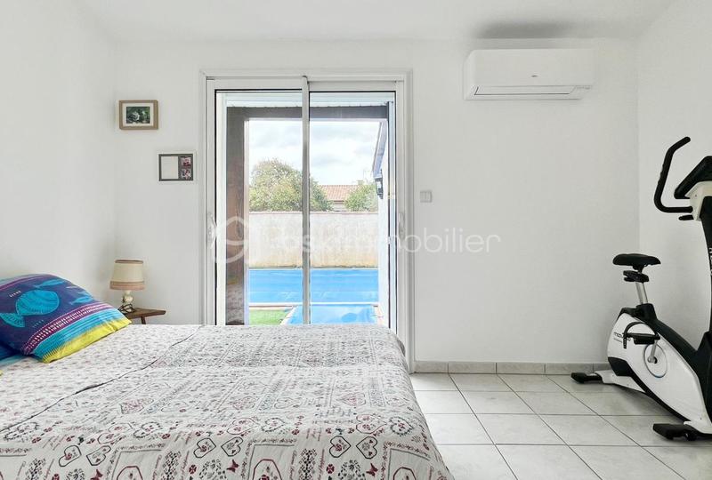 Maison jumelée - 121 m² - 6 pièces