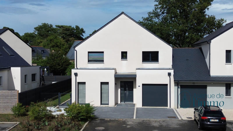 Maison contemporaine - 137 m² - 6 pièces