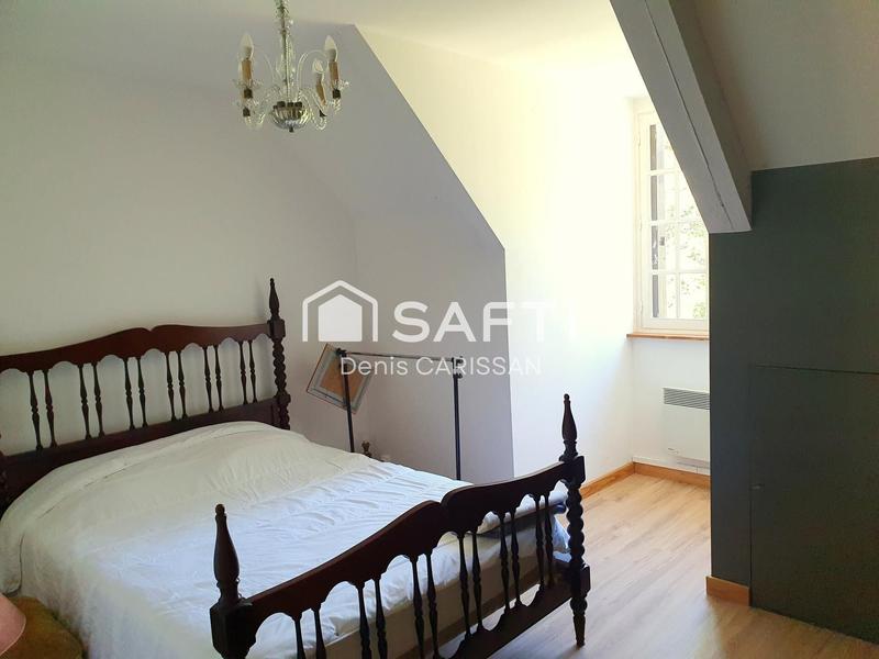 Maison - 151 m² - 8 pièces