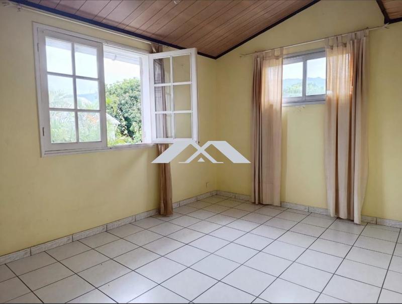 Maison - 188 m² - 7 pièces