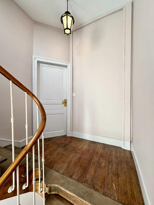 Appartement - 104 m² - 4 pièces