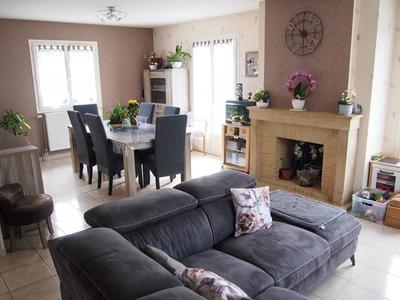 Maison - 110 m² - 6 pièces