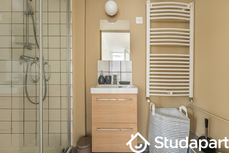 Chambre - 14 m² - 1 pièce