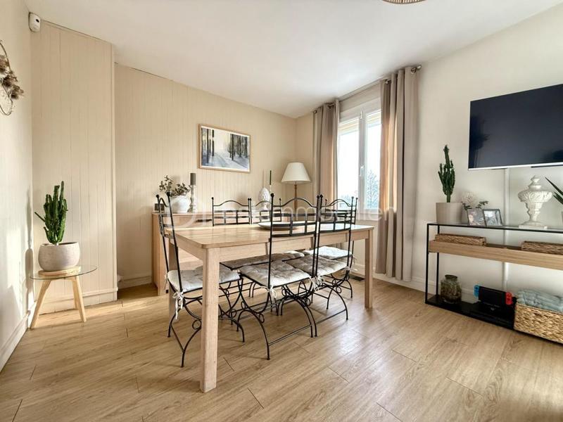 Maison - 73 m² - 4 pièces