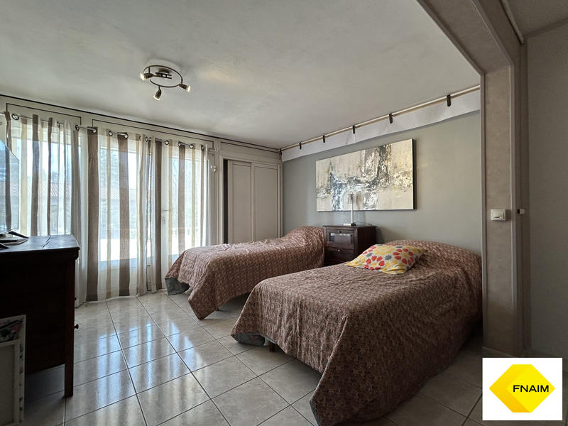 Maison - 122 m² - 5 pièces