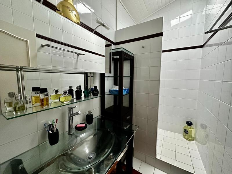 Maison - 134 m² - 5 pièces