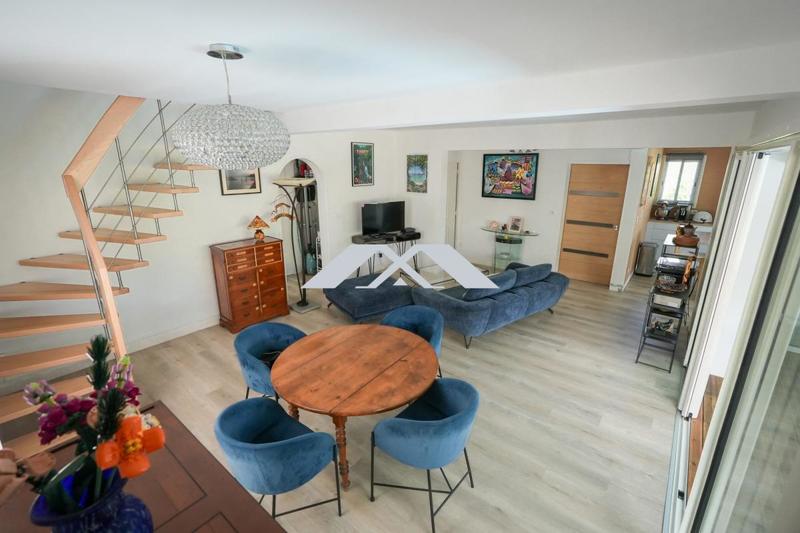 Villa - 131 m² - 5 pièces