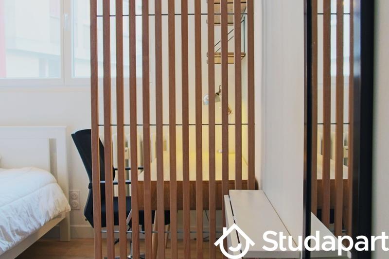 Chambre - 13 m² - 1 pièce