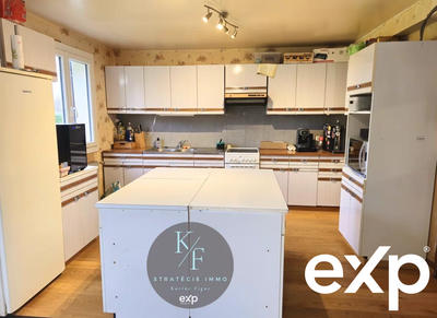 Maison - 95 m² - 4 pièces