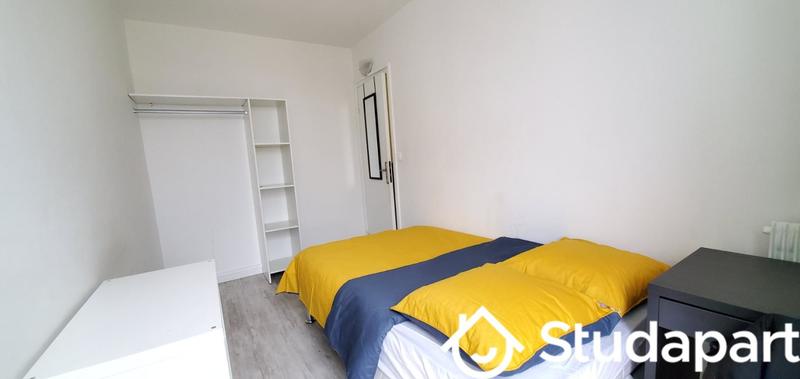 Chambre - 10 m² - 1 pièce