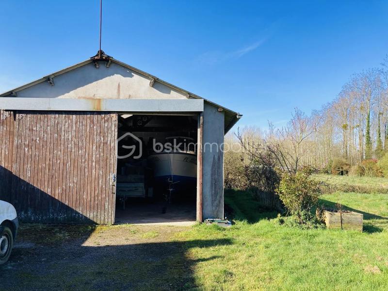 Demeure - 93 m² - 7 pièces