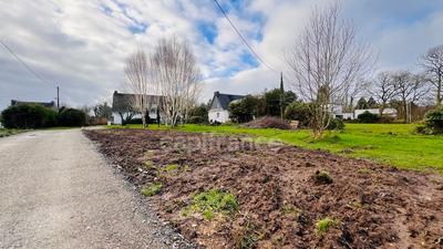 Terrain constructible - 1 000 m²