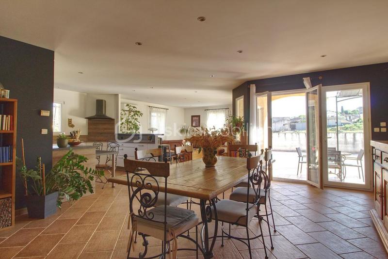 Villa - 136 m² - 5 pièces